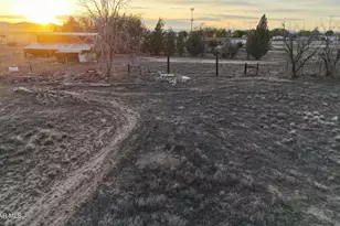 24055 N State Route 89, Paulden, AZ 86334 - Photo 43