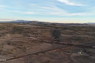 24055 N State Route 89, Paulden, AZ 86334 - Photo 33