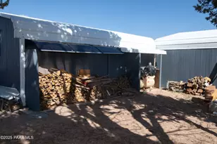 27585 El Oro Dr, Seligman, AZ 86337 - Photo 3