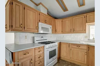 885 N Mesquite Tree Drive, Prescott Valley, AZ 86327 - Photo 5