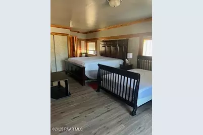 61744 Jackpot Ranch Road, Seligman, AZ 86337 - Photo 11