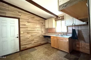 12921 E Central Ave, Mayer, AZ 86333 - Photo 21