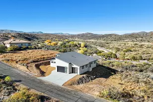 15860 E Broken Bit Rd, Mayer, AZ 86333 - Photo 5