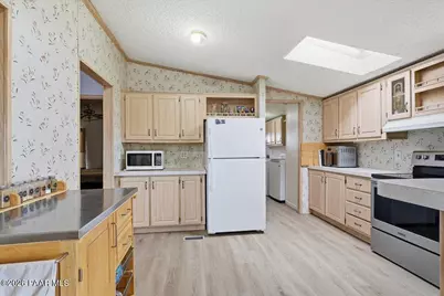 24725 N Patricia Road, Paulden, AZ 86334 - Photo 9