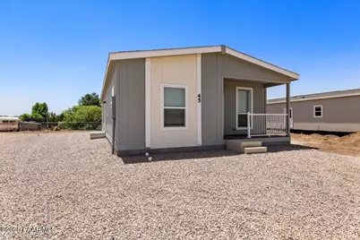 45 W Hawaii Road, Paulden, AZ 86334 - Photo 1