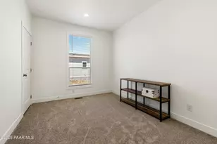 45 W Hawaii Rd, Paulden, AZ 86334 - Photo 17