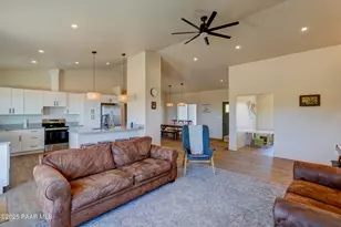 15963 Valentine Ln, Dewey-Humboldt, AZ 86327 - Photo 13