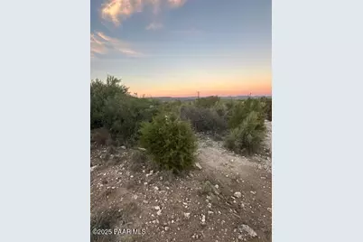 20567 E Cedar Canyon Drive, Cordes Lakes, AZ 86333 - Photo 1