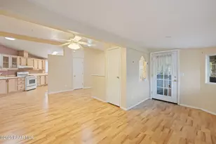 944 N Mountain Hollow Ct, Prescott, AZ 86301 - Photo 5