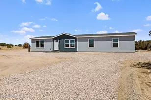 1440 E Spring Water Dr, Paulden, AZ 86334 - Photo 3