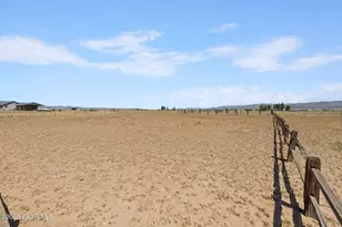 25915 N Lola Ln, Paulden, AZ 86334 - Photo 25