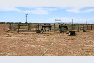 25915 N Lola Lane, Paulden, AZ 86334 - Photo 23
