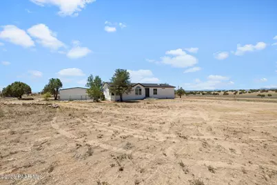 925 W Gina Marie Boulevard, Paulden, AZ 86334 - Photo 3