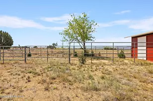 925 W Gina Marie Blvd, Paulden, AZ 86334 - Photo 65