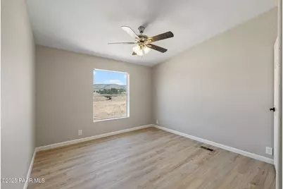 925 W Gina Marie Boulevard, Paulden, AZ 86334 - Photo 39
