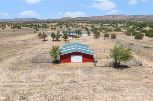 925 W Gina Marie Blvd, Paulden, AZ 86334 - Photo 59