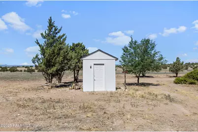 925 W Gina Marie Boulevard, Paulden, AZ 86334 - Photo 51