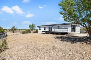 925 W Gina Marie Blvd, Paulden, AZ 86334 - Photo 47