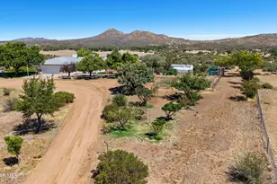 11800 W Faded Whistle Rd, Skull Valley, AZ 86338 - Photo 57