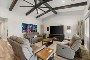 8582 N Suzanna Dr, Prescott Valley, AZ 86315 - Photo 11