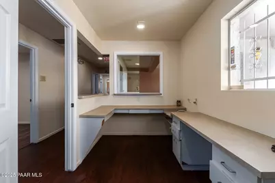 2101 W Bethany Home Road, Phoenix, AZ 85015 - Photo 9