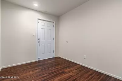 2101 W Bethany Home Road, Phoenix, AZ 85015 - Photo 17