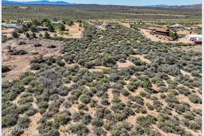 7995 W Farringdon Lane, Kirkland, AZ 86332 - Photo 15