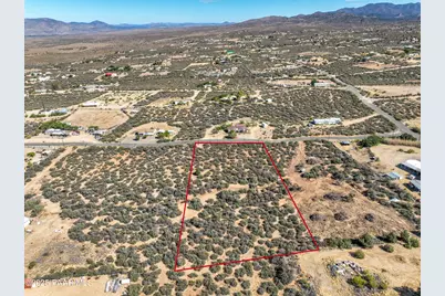 7995 W Farringdon Lane, Kirkland, AZ 86332 - Photo 3