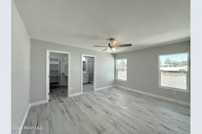 20134 E Lakeside Road, Mayer, AZ 86333 - Photo 17