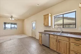 470 W Acapulco Way, Paulden, AZ 86334 - Photo 5
