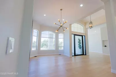 8850 N Valley Oak Drive, Prescott, AZ 86305 - Photo 3