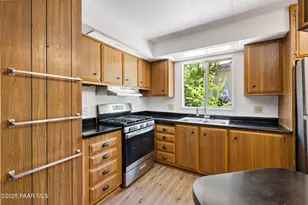 202 W Merritt St, Prescott, AZ 86301 - Photo 9