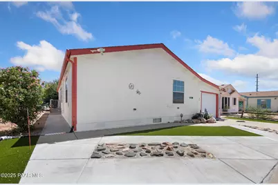 547 N Vermillion Drive, Dewey-Humboldt, AZ 86327 - Photo 5