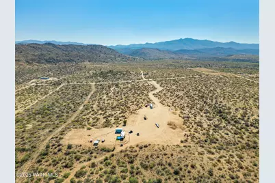000 S Wagoner Road, Kirkland, AZ 86332 - Photo 7