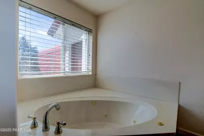 9100 E Lonesome Valley Road, Prescott Valley, AZ 86315 - Photo 27