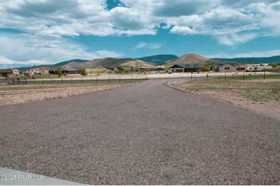 8558 N Grass Valley Lane, Prescott Valley, AZ 86315 - Photo 37