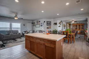 26340 N Vineyard Ln, Paulden, AZ 86334 - Photo 11