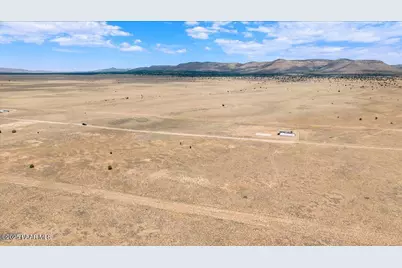 3254 W Onyx Road, Paulden, AZ 86334 - Photo 7