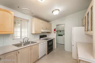 624 N Blue Spruce Dr, Dewey-Humboldt, AZ 86327 - Photo 7