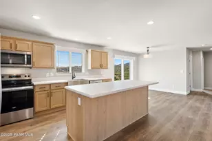 9815 E Ringold Rd, Dewey-Humboldt, AZ 86327 - Photo 13