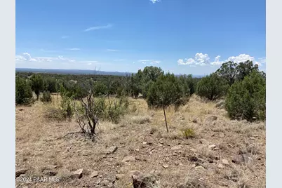 1740 W Louise Lane, Ash Fork, AZ 86320 - Photo 13