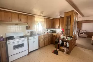 58558 N Shadow Mountain Pkwy, Seligman, AZ 86337 - Photo 7