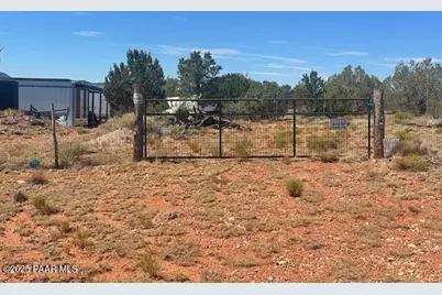 58558 N Shadow Mountain Parkway, Seligman, AZ 86337 - Photo 33