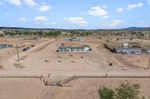 25221 N Mitchell Rd, Paulden, AZ 86334 - Photo 23