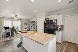 25221 N Mitchell Rd, Paulden, AZ 86334 - Photo 11