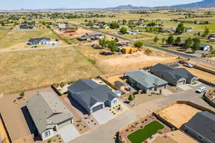 7724 E Turnberry Dr, Prescott Valley, AZ 86315 - Photo 35