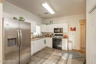 6001 N Tower Ln, Prescott Valley, AZ 86314 - Photo 9