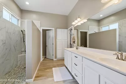 12966 E Gonzalez Street, Dewey-Humboldt, AZ 86327 - Photo 17