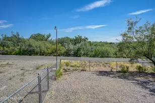 20829 E Prickly Pear Dr, Mayer, AZ 86333 - Photo 23