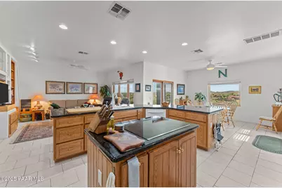 2965 W Saddleridge Way, Wickenburg, AZ 85390 - Photo 19